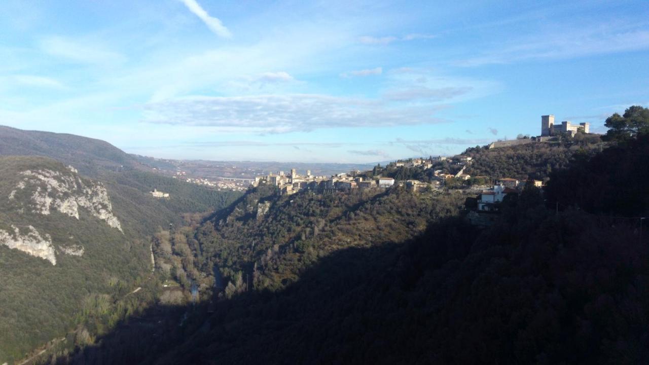 Miravalle Narni Esterno foto